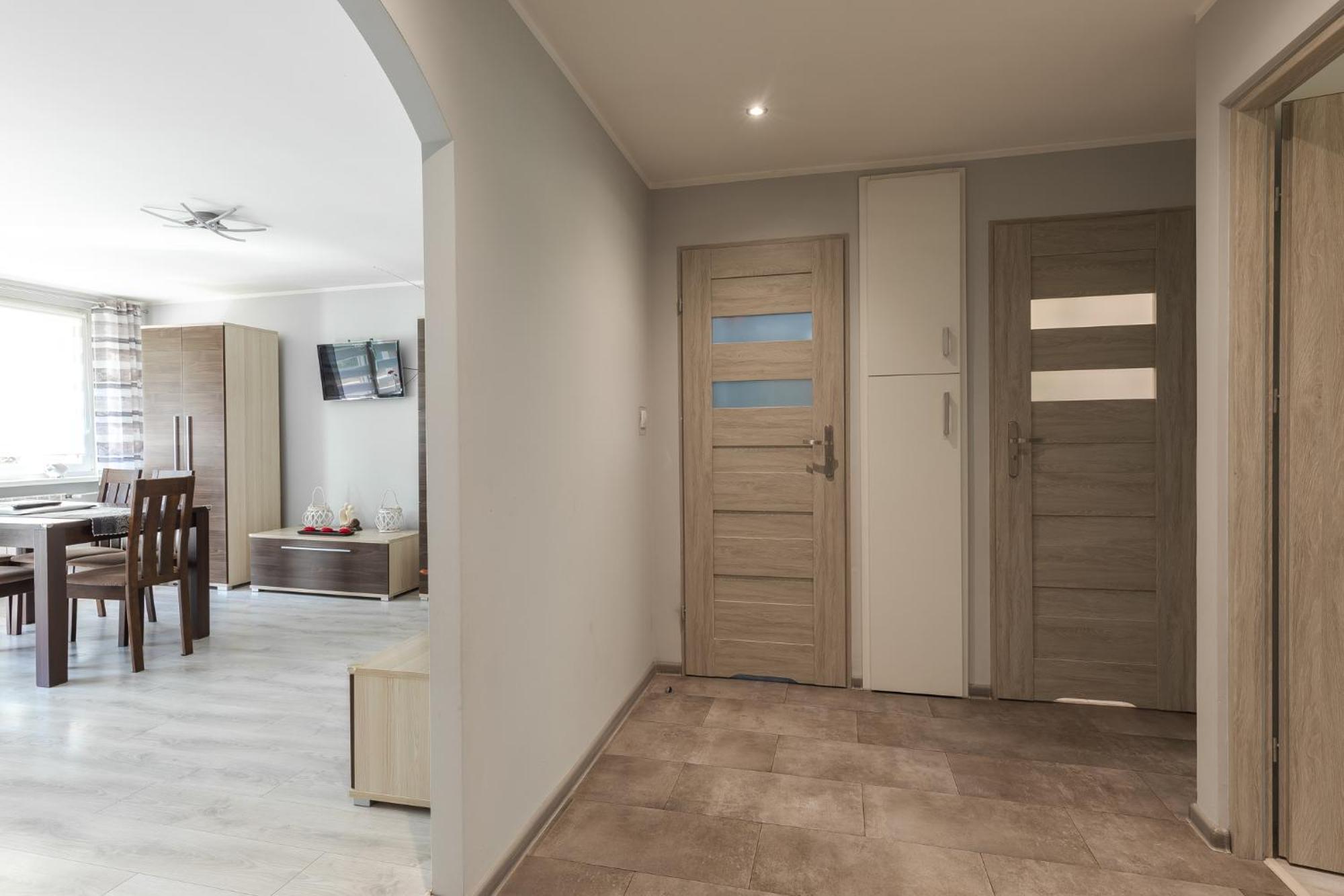 Apartament Przy Termach Cieplickich Julcia Jelenia Góra Exteriör bild
