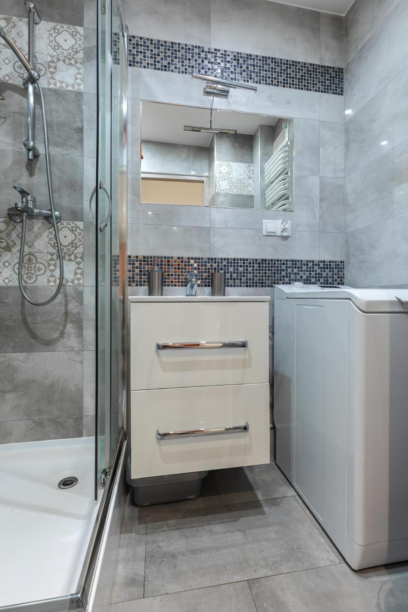 Apartament Przy Termach Cieplickich Julcia Jelenia Góra Exteriör bild