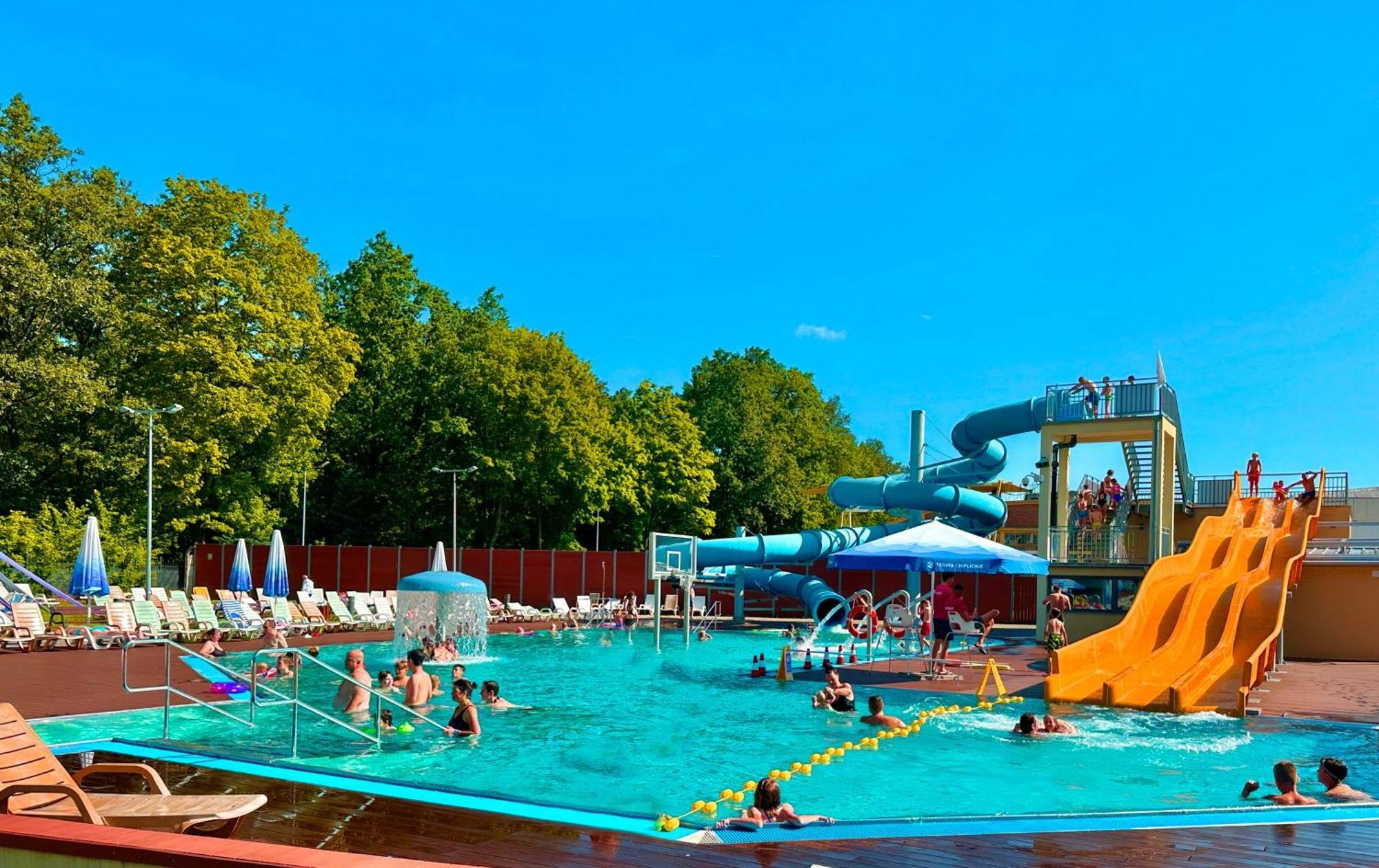Apartament Przy Termach Cieplickich Julcia Jelenia Góra Exteriör bild